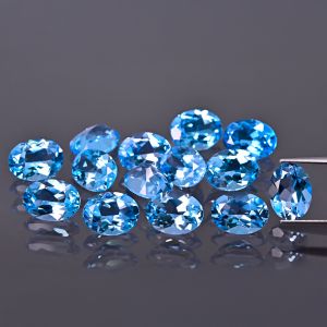 Ovaler Stein, Kegel - Swiss Blue Topas 6x4 MM