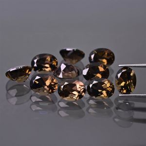 Ovaler Stein, Kegel - Rauchquarz 6x4 MM