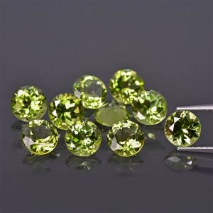 Runder Stein, Kegelschliff - Peridot 6 MM